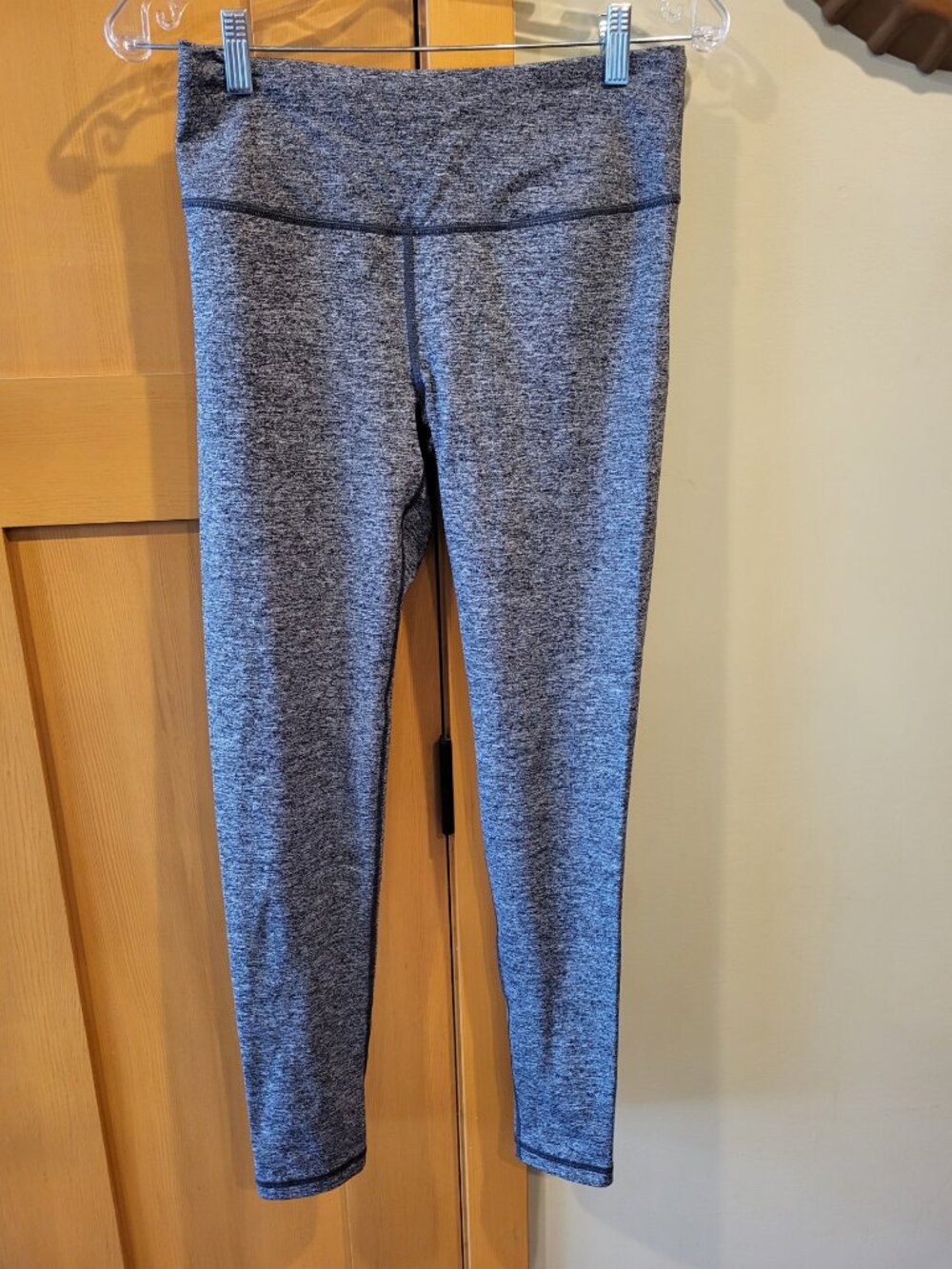 NWOT VSX Leggings size M - Victoria's Secret